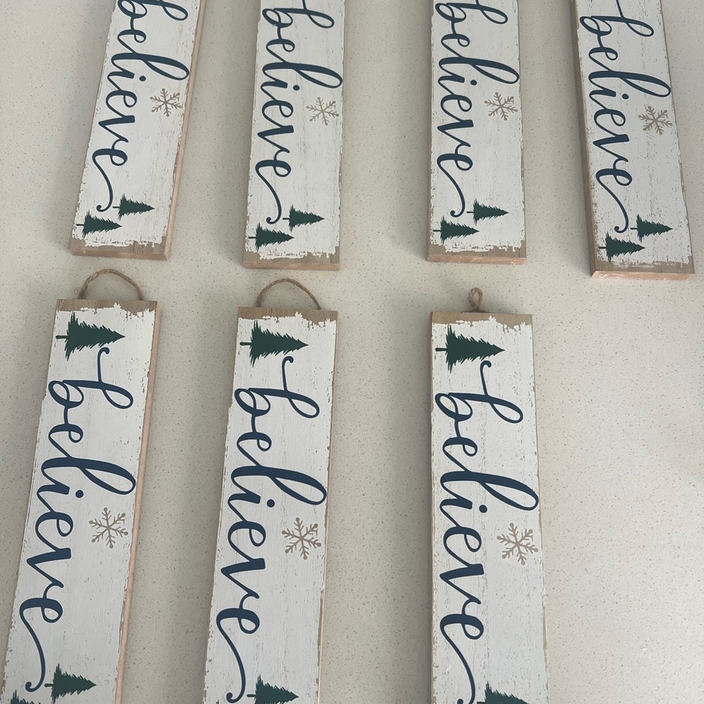 Festive 'Believe' Holiday Decor